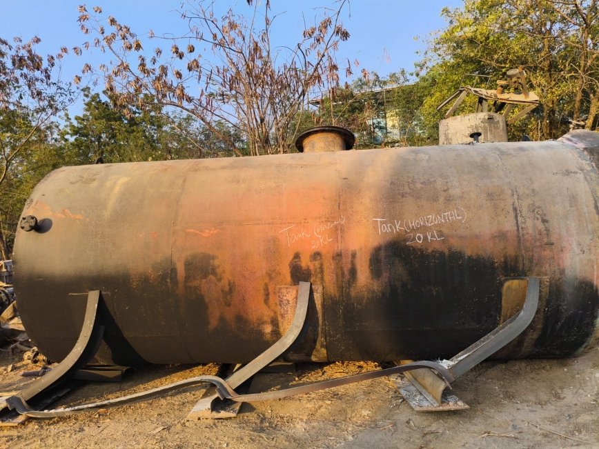 Fire affected - P&M - MS Tanks - approx. Qty. 50.00 MT || A/c. - M/s. Aryavart Chemical Pvt. Ltd., Jalgaon